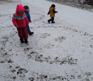 Waldspielgruppe auch im Winter